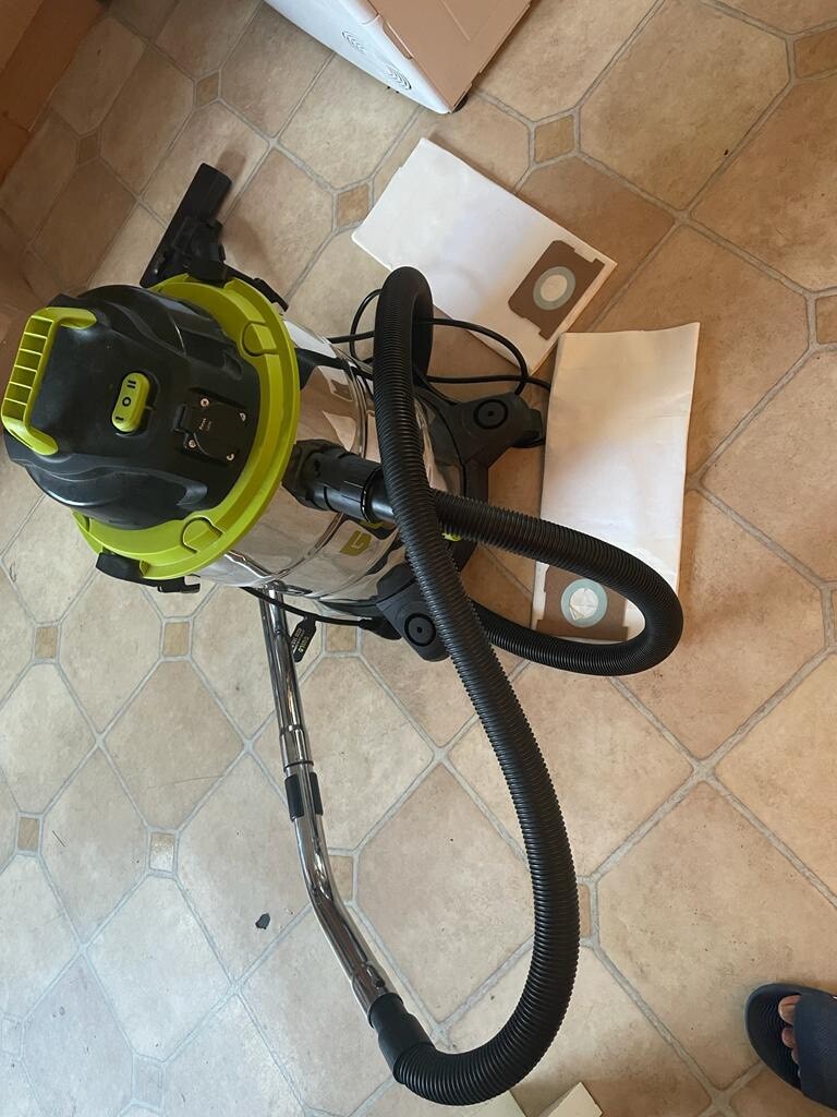 dry hoover like new vacume cleaner 